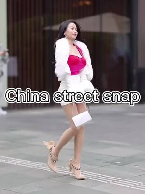 A post by @jq063 on TikTok caption: #fyp #style #chinastreet #beauty #girl #fashion #girls