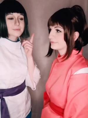 A post by @kyuu_uzumaki on TikTok caption: 😘 @pandahimechan - #chihiro #chihiroxhaku #haku #ghibli #ghiblicosplay #hakuchihiro #chihirosreiseinszauberland #cosplay #anime #fy