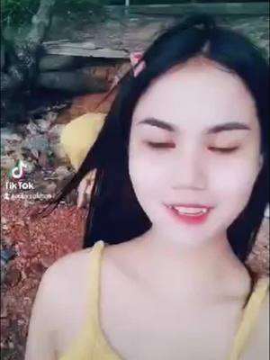 A post by @lymasingle3 on TikTok caption: ខ្ញុំដឹងខ្ញុំមិនដល់គេទេ😭😰