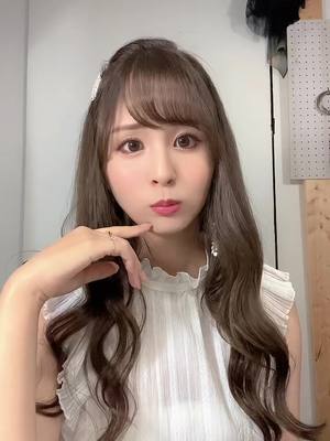 A post by @nanayasuda on TikTok caption: #安田七奈 #レースクイーン #おすすめ