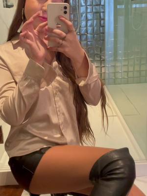 A post by @pantyhoseladyy on TikTok caption: #nylon #nylons #stocking #stockings #nylongirl #nylonlover #nylonlove #stockingslegs #pantyhose #suntanpantyhose #nylonlove #stockingsfeet #boots