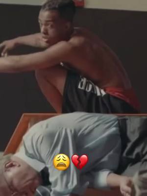 A post by @xxxtentacion.me.manque on TikTok caption: #xxxtentacion