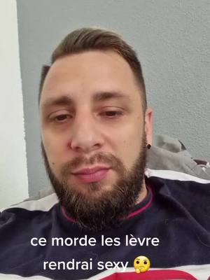 A post by @joce8810 on TikTok caption: #pourtoi #humour #tendance