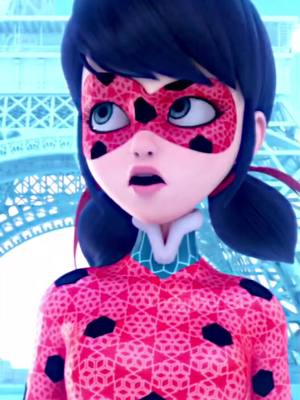 A post by @ladyybugsx on TikTok caption: Se ven tan lindos con esos trajes,sorry por la inactividad 💗😭 #chatnoir #ladybug #velocity #ladyybugsx #fypシ