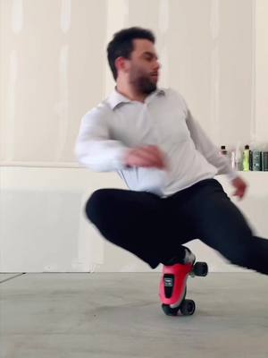 A post by @nate_snow_ on TikTok caption: Bored 🧑‍💻🕺. #rollerskating #rollerskate #rollerskater #fyp