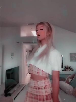 A post by @graystea on TikTok caption: Reply to @graystea hello #graystea #fanpage #xyzbca #viral #fyp #foryoupage #lorengray #foryou #fp #blowthisup