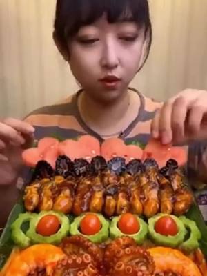 A post by @mossjueh on TikTok caption: #food #foryou #viral #duo #foodtiktok