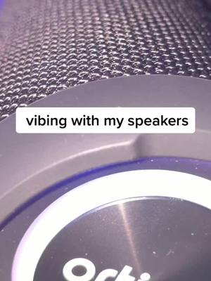 A post by @_wsp.bixh on TikTok caption: #vibe #vibes #speakers #fypシ #WelcomeBack