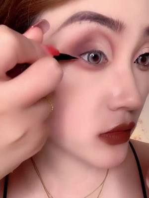 A post by @wonderlifebeauty on TikTok caption: #Eyeliner #foryou #makeup #fyp #beauty