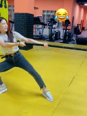 A post by @scarlet7ubm346 on TikTok caption: How lonely is invincible🤣#chinesekungfu #kungfugirls #foryou #tug of war courtest#cord#fypツシツ♡ #movement #pfypシ