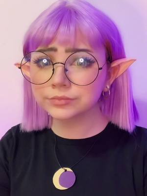 A post by @ojopal on TikTok caption: amity takes willows glasses 👓 #amityblight #theowlhouse #lumity #amityblightcosplay