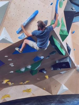 A post by @buzzmx on TikTok caption: Loved the movement on this climb, any other climbers out there that love the heels? 🙌 #climbingtiktok #bouldering #rockclimbing #spiderman #climb