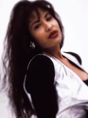 A post by @selenaquintanillai5 on TikTok caption: My birthday in two days🥳🥳#foryoupage #selenaquintanilla