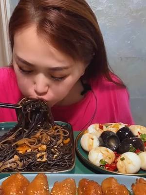 A post by @hollytianafoodsharing on TikTok caption: Would you like to taste it 👍👍👍👍👍Follow me for more videos if you like ❤️❤️❤️