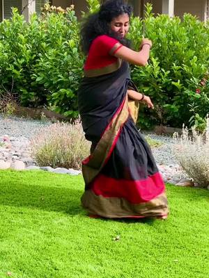 A post by @abittarose_008 on TikTok caption: #happyonam 🌸❣️#canadianmallus #sarangadariya #sareelove #dancelover 💆🏻‍♀️♥️🖤