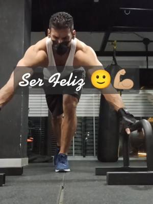 A post by @ on TikTok caption: Vale la pena luchar por ti🙂💪🏼. #fypage #reflexion #gym #gymmotivation #fit