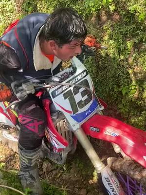 A post by @carlos_26_300 on TikTok caption: #Enduro