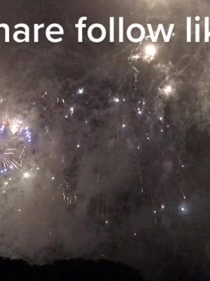 A post by @iggypop187 on TikTok caption: #fyp#fireworks #guyfawkes #bonfirenight