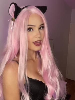 A post by @kitty.morgue on TikTok caption: 🎮💕 #GamerGirl #catgirl #videogamelover