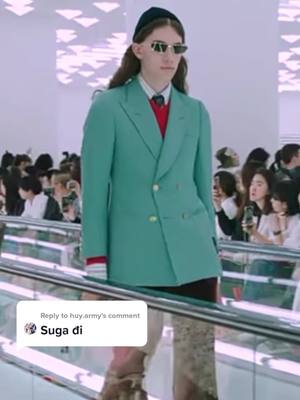 A post by @lieblingkim on TikTok caption: Reply to @huy.army SUGA (BTS) vs. Gucci's models #bts #suga #btssuga #minsuga #yoongi #minyoongi #fashion #gucci #bts_official_bighit