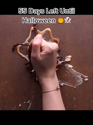 A post by @spookiestcountdown on TikTok caption: #halloween #countdown #halloweencountdown #foru