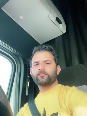 A post by @sonimann222 on TikTok caption: Truckan waale