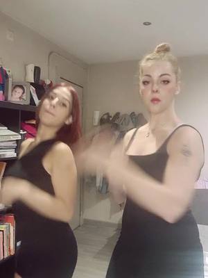 A post by @lydiaroig13 on TikTok caption: RamBimbam #conmi @mosunasalguero_  #viral #parati #👩‍❤️‍👩 #juntasmejor #viral #parati #4u #fypシ #tiktokchallenge #toelrato #I❤️dance #tiktokvsreels