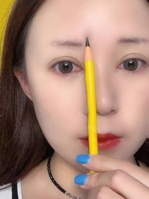 A post by @fylife2 on TikTok caption: Can you draw eyebrows?😊😊😊#beauty #LipPencil #ThenNowForever #updeals