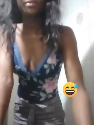 A post by @bellagold11 on TikTok caption: #viral #funny #fyp #video 😅😆😅😂 #duet