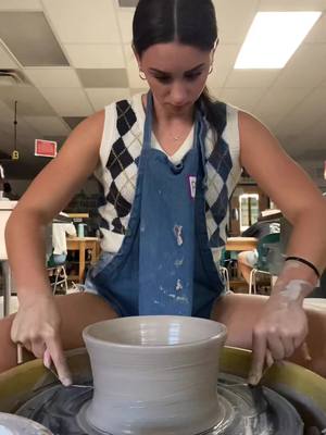 A post by @yespapa.johns on TikTok caption: 4 pound bowl #ceramics #pottery #fyp