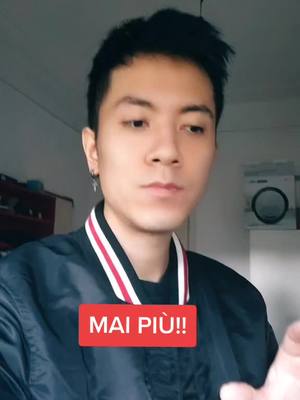 A post by @wei_alessandro on TikTok caption: Non ci sono più i senzatetto di una volta.