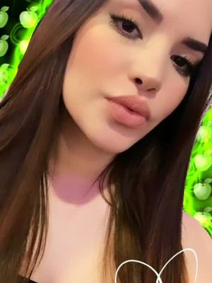 A post by @mariana..mtz1 on TikTok caption: ame la calidad @kimberly.loaiza #tiktok #fypシ #tiktok_español #tiktokponmeenparati @tiktok_español @tiktok