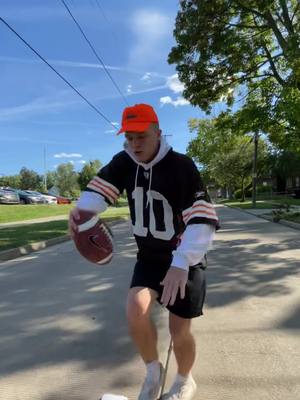 A post by @fishisvibin on TikTok caption: make way heisman coming through #fyp #CollegeFootball #nfl