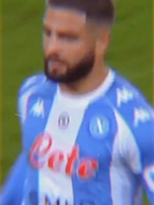 A post by @paoloqyrsaqi on TikTok caption: 🚫🧢 #chiesa #insigne #lozano