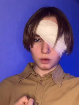 A post by @tetrispam on TikTok caption: Fake❗️ #attackontitan #атакатитанов #эренйегер #fyp