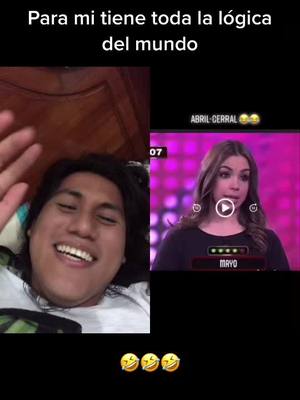 A post by @niclausroceg on TikTok caption: #dúo con @saturno428 soy fan de la chava 🤣