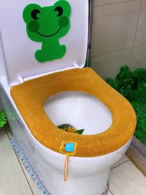 A post by @easylife9999 on TikTok caption: winter is coming, I need it #snow #winer #goodthing #toliet