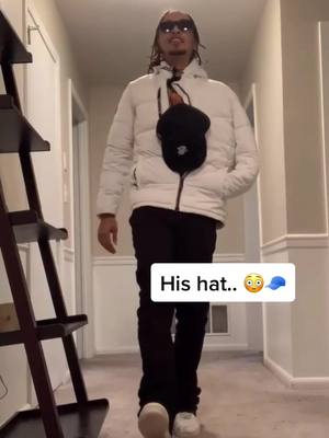 A post by @itz_klick on TikTok caption: How’d he do that 🤔⁉️ #fyp #reverse #viral #magictrick #floatinghat #explore