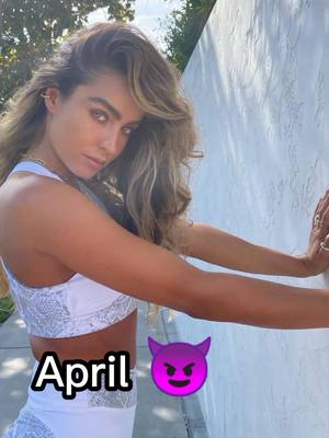 A post by @simp_hub3082 on TikTok caption: Your month is your girl pt.3 💖 #simp #simphub #simp4life #fyp #fypシ #viral #viralvideo #sommerray #madisonbeer