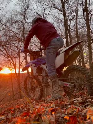 A post by @landon_rogers668 on TikTok caption: Nothin like videoing yourself on a old bike gooning in blue jeans😅#jesusisking #fyp #dirtbike #moto