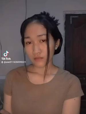 A post by @user211636599221 on TikTok caption: រេីសអេីង មកពីរគាត់មិនពេញចិត្តនឹងហេីយ ឈប់ឆ្ងល់🤔🤔