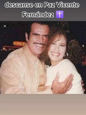 A post by @selenaquintanillafans7 on TikTok caption: #parati