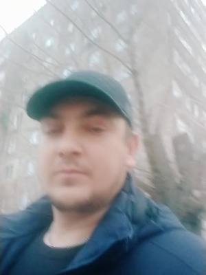 A post by @valentinushkalov on TikTok caption: я стал папой#сыночек #третийразотец