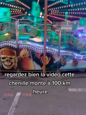 A post by @ismaellefilliatr3 on TikTok caption: regardez bien cette chenille elle attend les 100 km heure super fête foraine 🙏👍💕🗣️🥰🦠