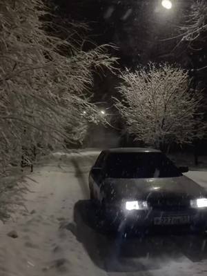 A post by @pastolovskaya_vaz on TikTok caption: ❄️ #безхештегов #рек #vaz #вреки #безправ #lada #vaz2110 #бункер #2110 #зима #зима2022