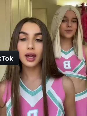 A post by @edist_de_ladydiana on TikTok caption: su amistad 💓😻 @ladydianka #sigeme #like #viral #losquiero #nueva #apoyo #publicidad #paratii #fypシ #xyzbca #lentejas #tiktok #edits_de_ladydiana #bunny #ladydiana #Apoyo #300k #holaamigos #Diana #🥺