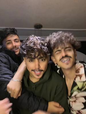 A post by @h5n on TikTok caption: اهلين + كل عام وربي يحقق امانيكم ❤️❤️❤️ 2022        @amo0ore_11 @7g7t_ #تيم_ايمن #fyp #foryou #سنه_جديده2022