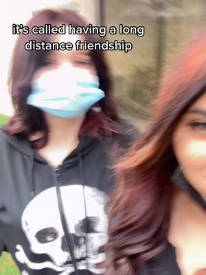 A post by @ilysoph0 on TikTok caption: @heart4urdad first time seeing eachother in 4 months #fyp #fypシ #EveryKiss #YerAWizard #newyears #xyzbca