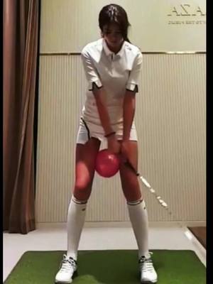 A post by @golfhubblebubble on TikTok caption: 😂😂#golfgirl #girl #golfteacher #golfswing #golf #foryou #fitness