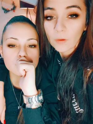 A post by @madyson0209 on TikTok caption: #pourtoiiiiiiii #teamlgbt?️‍?❤️ #lesbiennecouple?? #couplegoals❤ #mafemme❤️? #rageux #?? #monbebe❤️ #amoureuse #tendenciatiktok #deliretiktok #flypower #couplelesbienne #jetaime❤ #mavie??